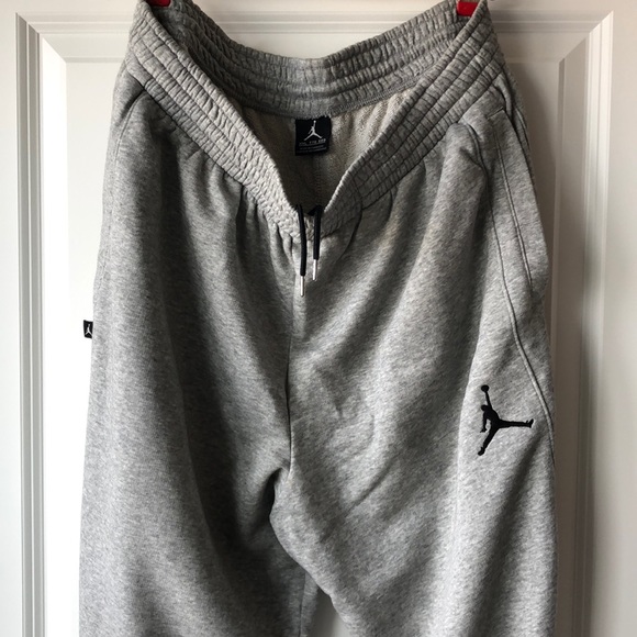 Jordan sweatpants - Picture 3 of 5